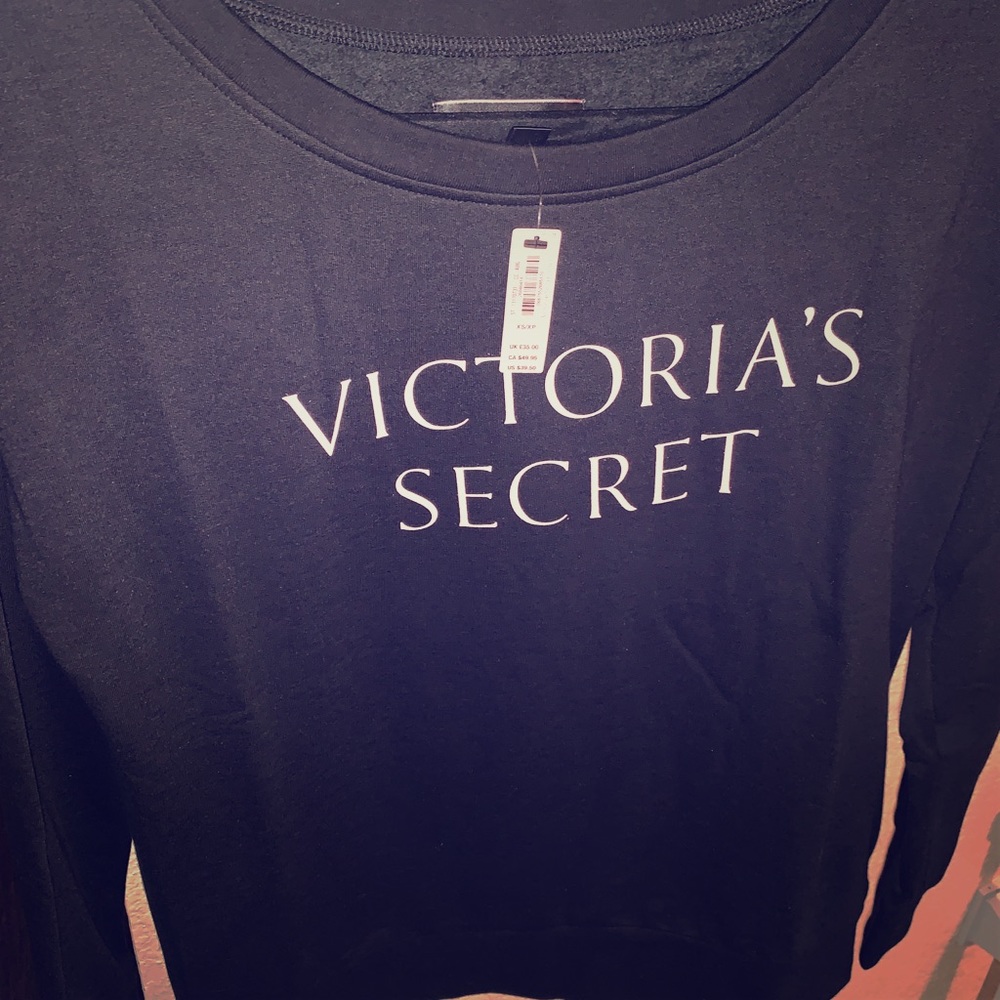 #VictoriasSecret Crew Neck Sweaters (BLKPinkGrey)